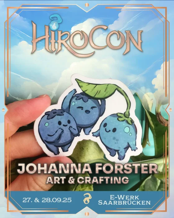 Johanna Forster auf der HiroCon in der Art & Crafting Area - drei kleine Heidelbeeren mit Gesichtern freuen sich über ein Blatt von einer Heidelbeere